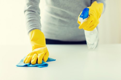 Preparing a mattress for professional cleaning in a flat