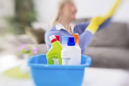 Curtain cleaning process for delicate fabrics and lined drapes