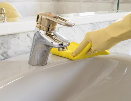 Local cleaners carrying out a deep clean in a Crystal Palace property